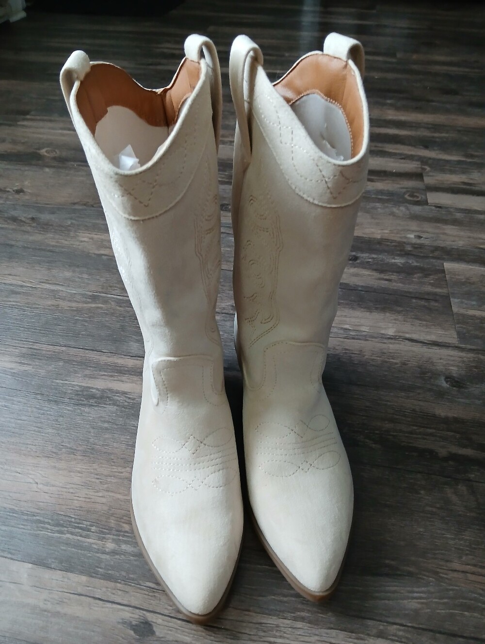 Women's Cream Western Cowboy Boots - Classic Stitch Detail Size 7